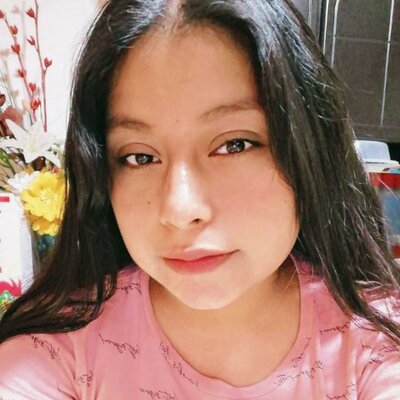 Timeline: Línea de vida Valeria Rosales