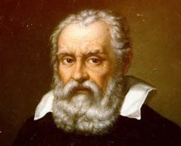Galileo Galilei, muestra que todos los objetos caen a la tierra con una aceleración constante.