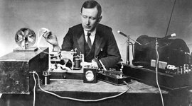 Timeline: ELS PRECURSORS I INVENTORS DE LA RÀDIO