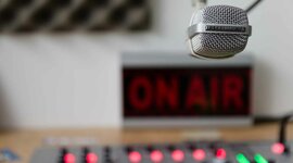 Timeline: Historia De La Radió