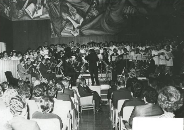 Inauguración de la reinstaurada Universidad de Guadalajara