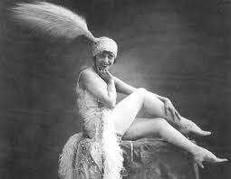 Mistinguett - Ça c'est Paris -