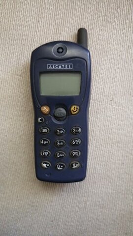 Móvil Alcatel