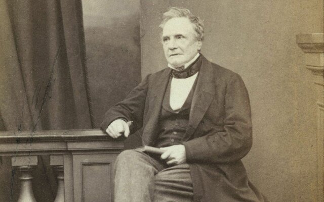 Charles Babbage completó su Artefacto