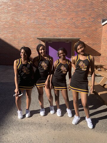 My first time cheering in highschool