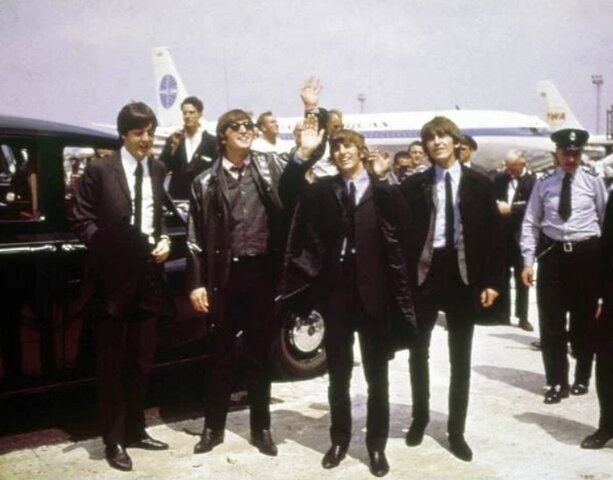 The Beatles behind the British Invasion