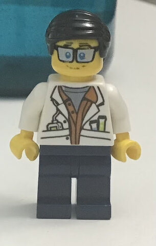 (+5) The start of a new town, a Lego town!