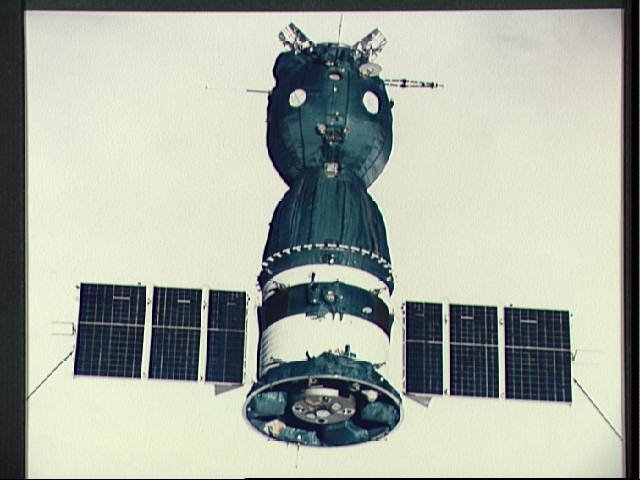 Soyuz 4 & 5