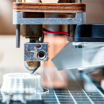 Timeline: Fabricación Aditiva