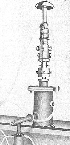 Invención del microscopio electrónico de transmisión (MET)