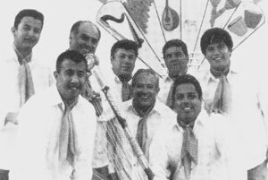 Se forma el grupo Tlen Huicani.