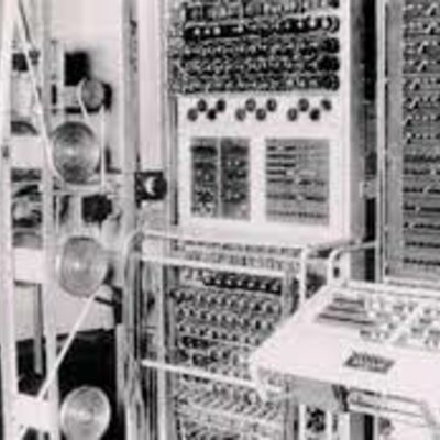 Timeline: Historia INTERNET