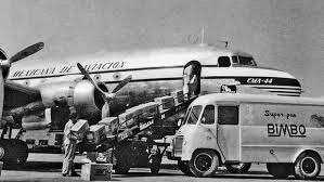 Primeras líneas de aviones en México