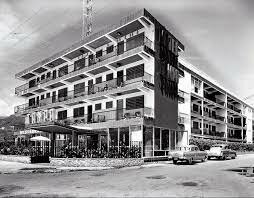 Se construyo más hoteles en destinos turísticos importantes.