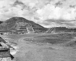 Se promociona la zona arqueológica de Teotihuacán.
