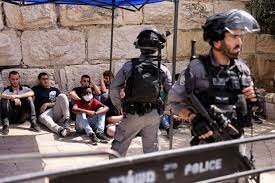 Israeli police raiding