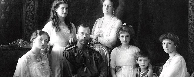 El comité ejecutivo del Sóviet de Petrogrado decide arrestar a los miembros de la dinastía Románov.