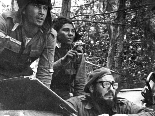 Estados Unidos desembarca en Baia