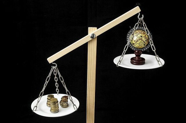 Rutas comerciales y Capitalismo