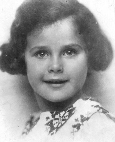 Hedy a sus 11 años