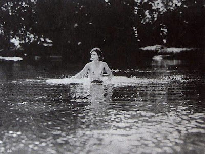 Hedy Lamarr se da a conocer mundialmente