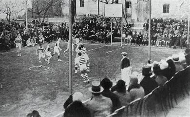 El primer juego oficial