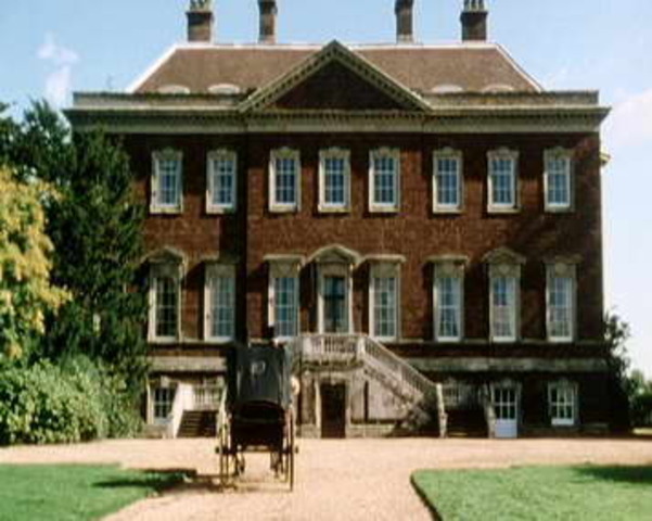 Jane visits Netherfield. Darcy <3 Elizibeth, Collins arrives