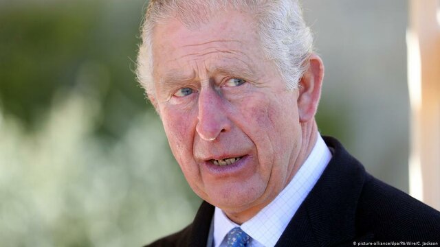 El príncipe Carlos es hospitalizado