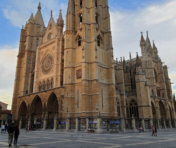 Fundación del Reino de León