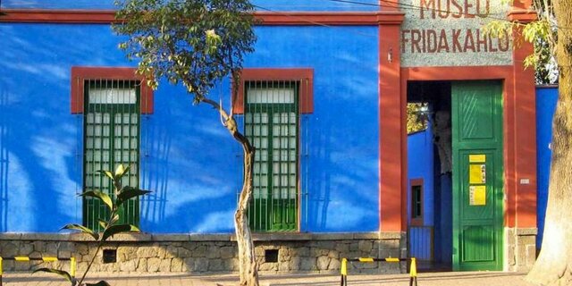 the Blue House.