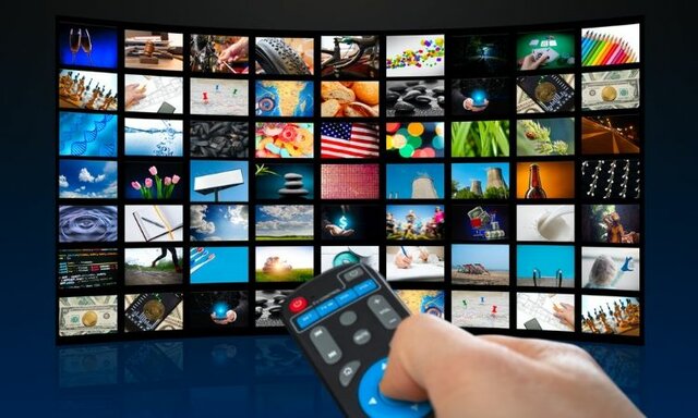 Los conglomerados de diarios y revistas y algunos canales abiertos del interior y de cable que ya existían, y se nuclean en el CEMCI para exigir la privatización de los canales que se encontraban en manos del Estado Nacional,