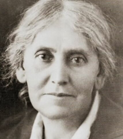 She died at the age of 73.