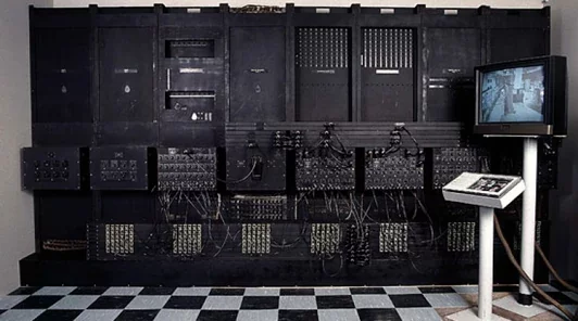 Presntación del ordenador ENIAC