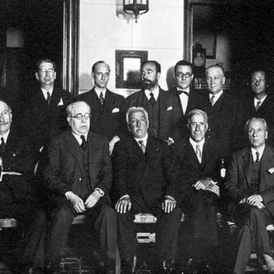 Timeline: GOBIERNOS REPUBLICANOS (1920 - 1932)