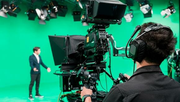 Se aprueba la Ley de Servicios de Comunicación Audiovisual Nº 26.525