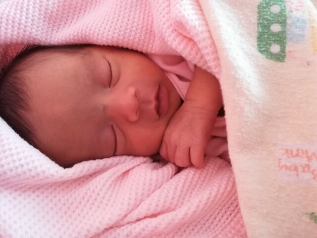 NACIO MI SEGUNDA HERMANA