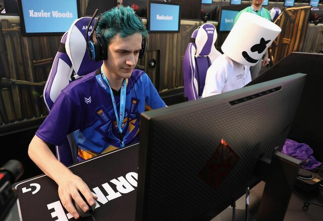 The era of pro players