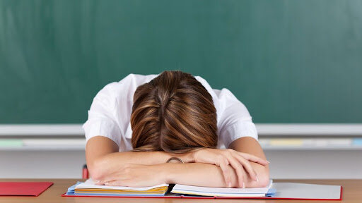 En la prepa reprobé algunas materias por no entrar a clases pero aunque después saque segundo lugar de mejor promedio del grupo