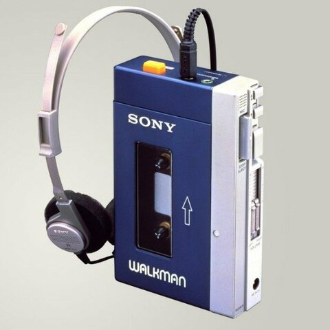 tech (Sony Walkman)