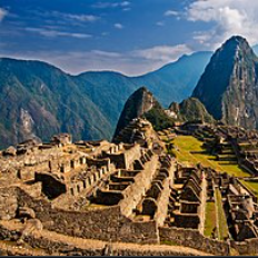 Pizarro Finds the Incan City of Tumbes