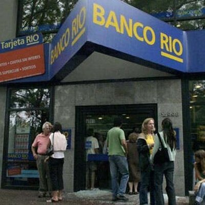 Timeline: EL ROBO AL BANCO RIO