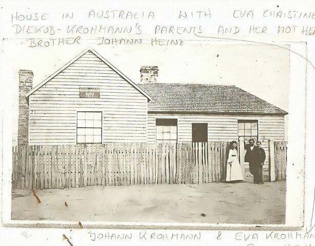 House in Australia with Eva Christine Diekob - Krohmann's Parents and her Mother & Brother Johann Heinz
