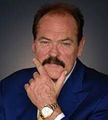 Mikel Harry desarrolló la metodología de Six Sigma