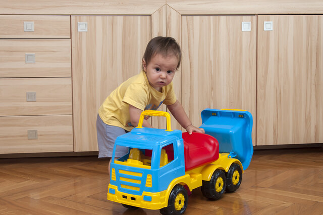 Toddlerhood: 18-24 Months