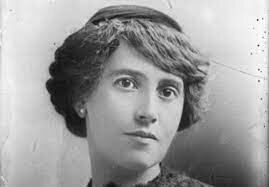 1923 ELVIA CARRILLO PUERTO