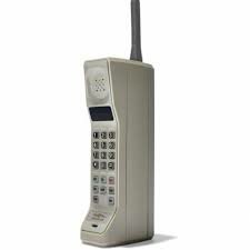 Primer servicio de  telefonía móvil. Bell Labs
