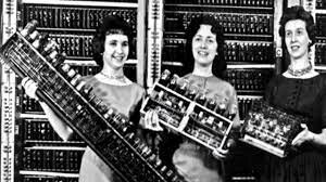 INTEL CREA LA PRIMERA MEMORIA RAM