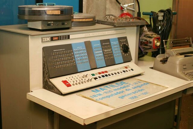mainframe IBM 1620