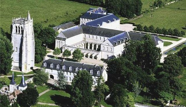 Fondazione Abbazia Notre-Dame du Bec (1039)