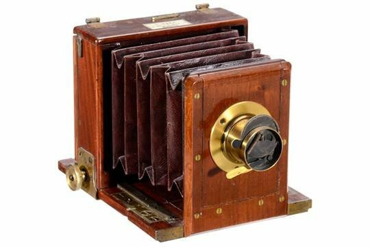 Camera type changes in 1870